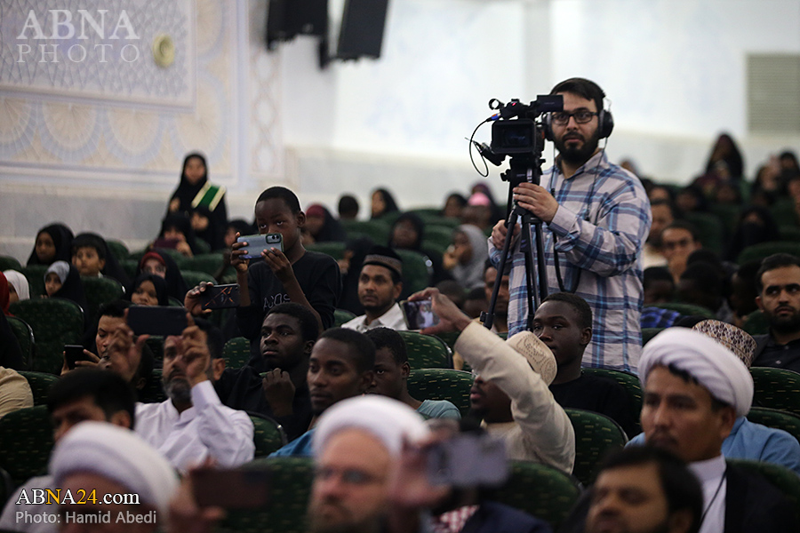 تقرير مصور/ على هامش مراسيم تكريم «شهداء الخدمة» من قبل المجمع العالمي لأهل البيت (ع) وجامعة المصطفى(ص) العالمية 